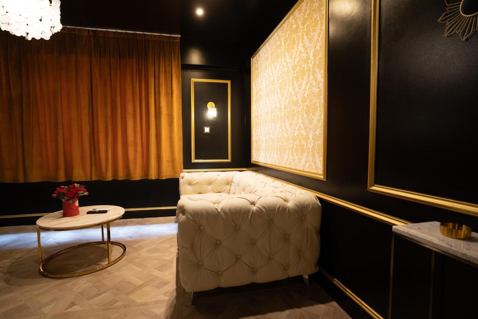 Appartement D'Exception Avec Jacuzzi Villefranche-sur-Saone Ngoại thất bức ảnh