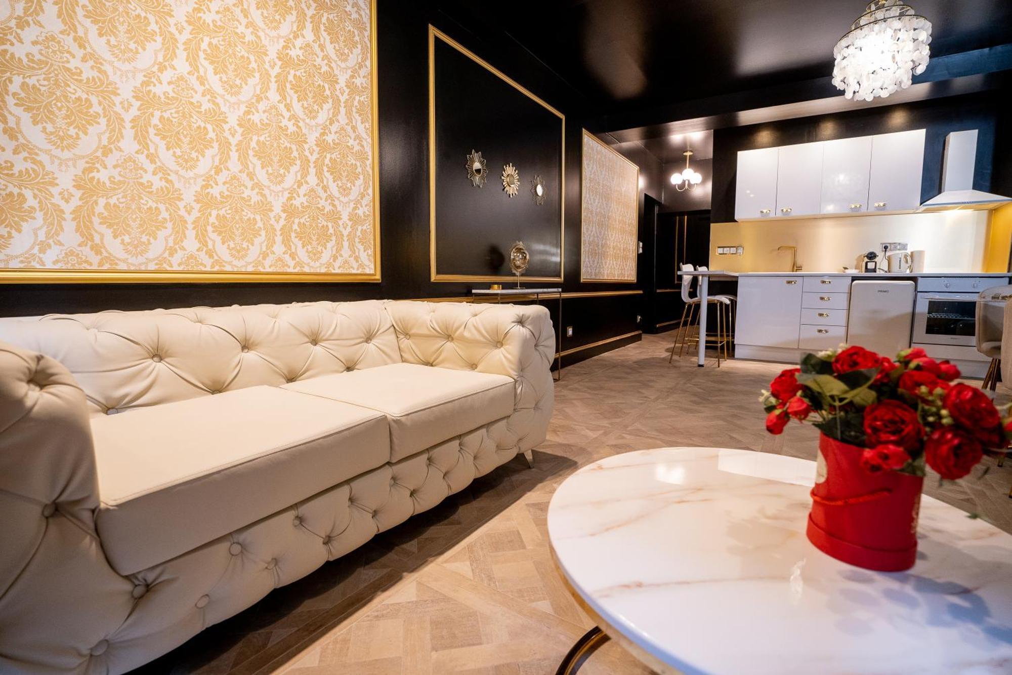 Appartement D'Exception Avec Jacuzzi Villefranche-sur-Saone Ngoại thất bức ảnh